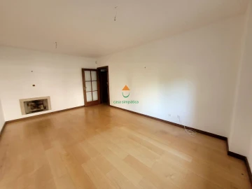 Apartamento T3 para Venda em Santa Marinha e São Pedro da Afurada