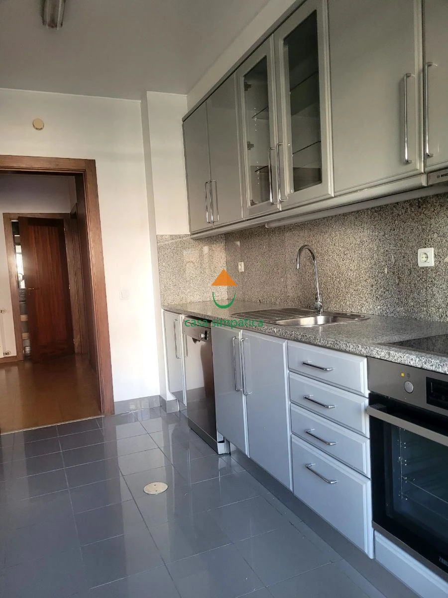 Apartamento T3 para Venda em Santa Marinha e São Pedro da Afurada Foto 8