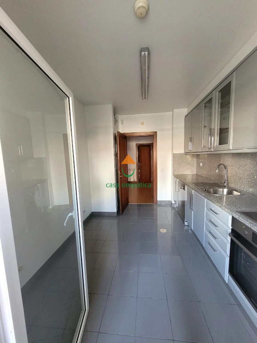 Apartamento T3 para Venda em Santa Marinha e São Pedro da Afurada Foto 10