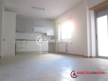 Apartamento T1 para Arrendamento em Viseu