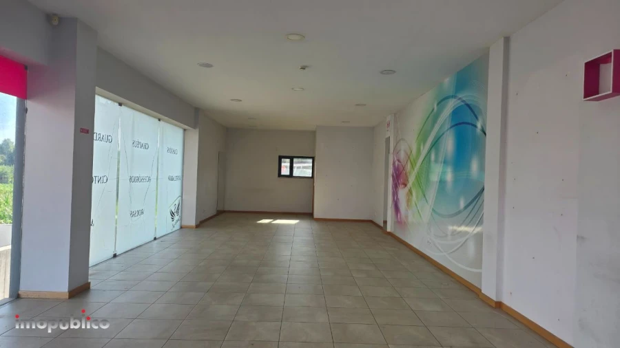 Loja para Arrendamento em Lage Foto 3