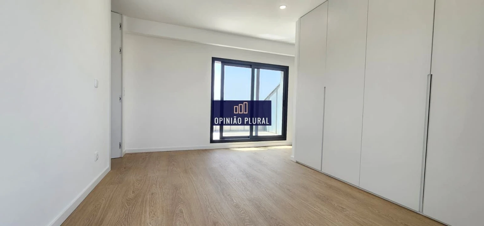 Apartamento T4 para Venda em Gulpilhares e Valadares Foto 24