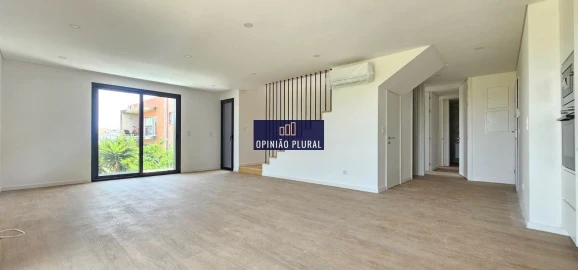 Apartamento T4 para Venda em Gulpilhares e Valadares
