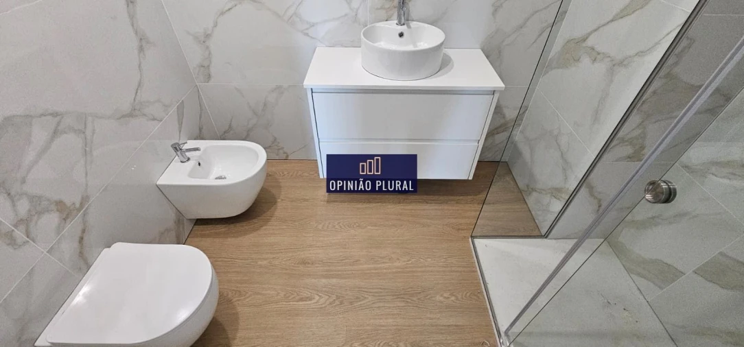 Apartamento T4 para Venda em Gulpilhares e Valadares Foto 11