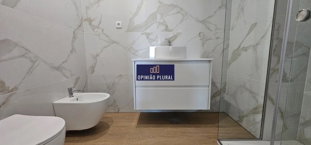 Apartamento T4 para Venda em Gulpilhares e Valadares Foto 12
