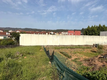 Terreno para Venda em Campo e Sobrado