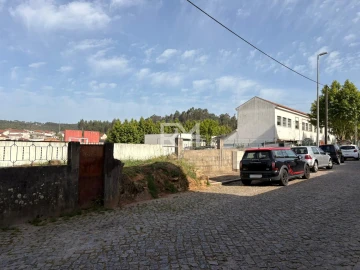 Terreno para Venda em Campo e Sobrado