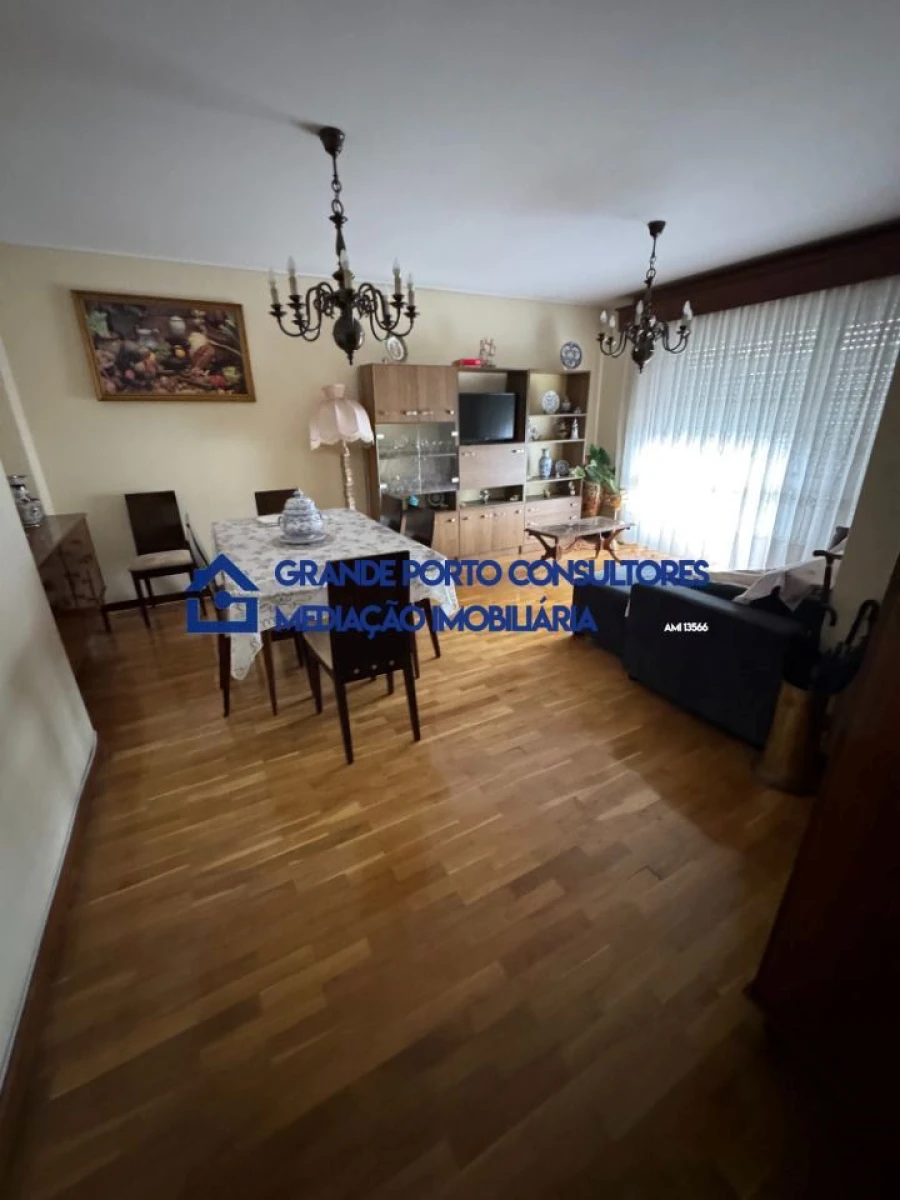 Apartamento T3 para Arrendamento em Cidade da Maia Foto 2