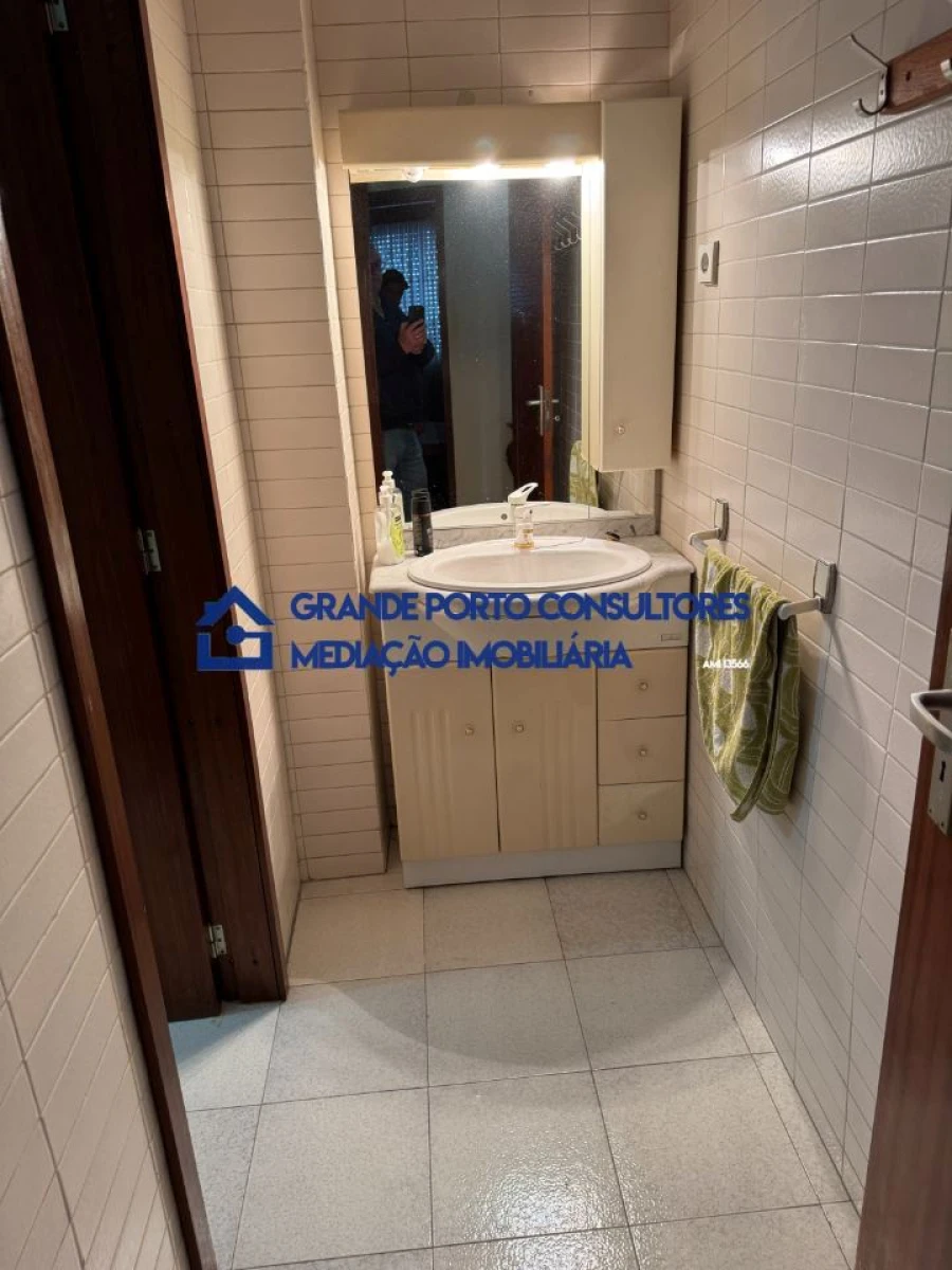 Apartamento T3 para Arrendamento em Cidade da Maia Foto 3