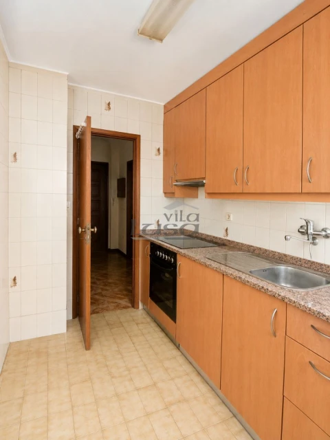Apartamento T2 para Venda em Santa Marinha e São Pedro da Afurada