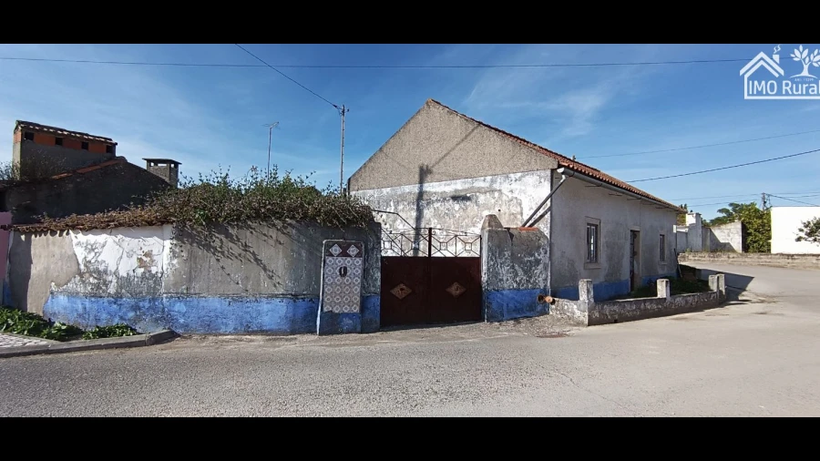 Moradia T4 para Venda em Abitureiras