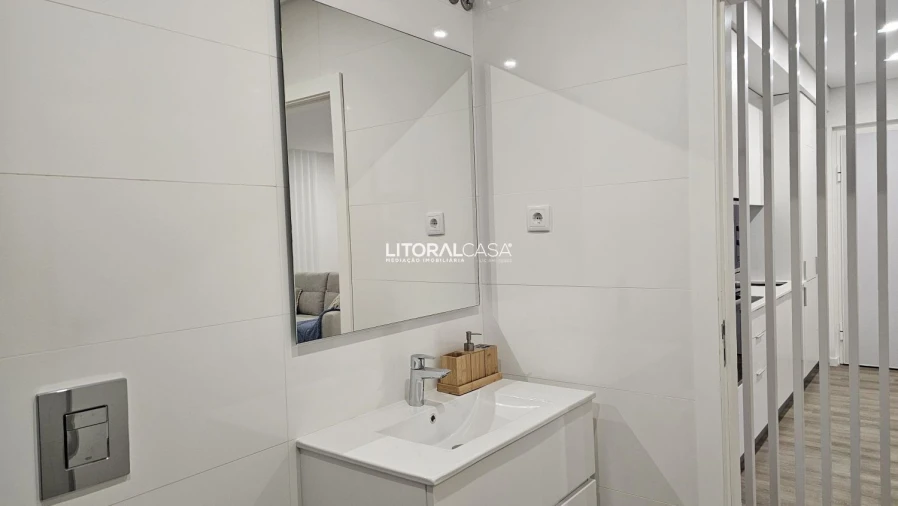 Apartamento T1 para Venda em Gafanha da Encarnação Foto 30