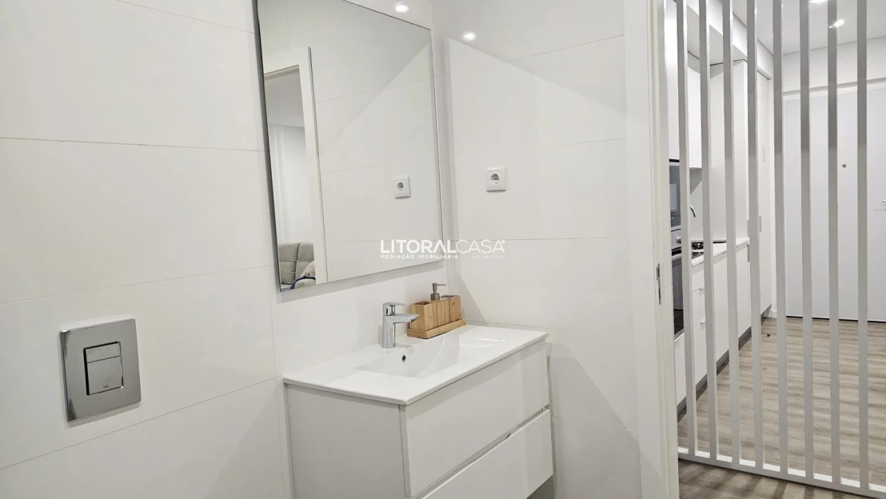 Apartamento T1 para Venda em Gafanha da Encarnação Foto 29