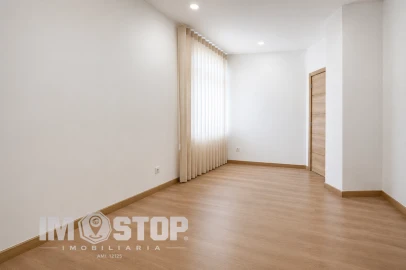 Apartamento T3 para Venda em Santa Joana