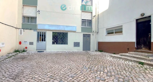 Loja para Venda em União das Freguesias de Setúbal