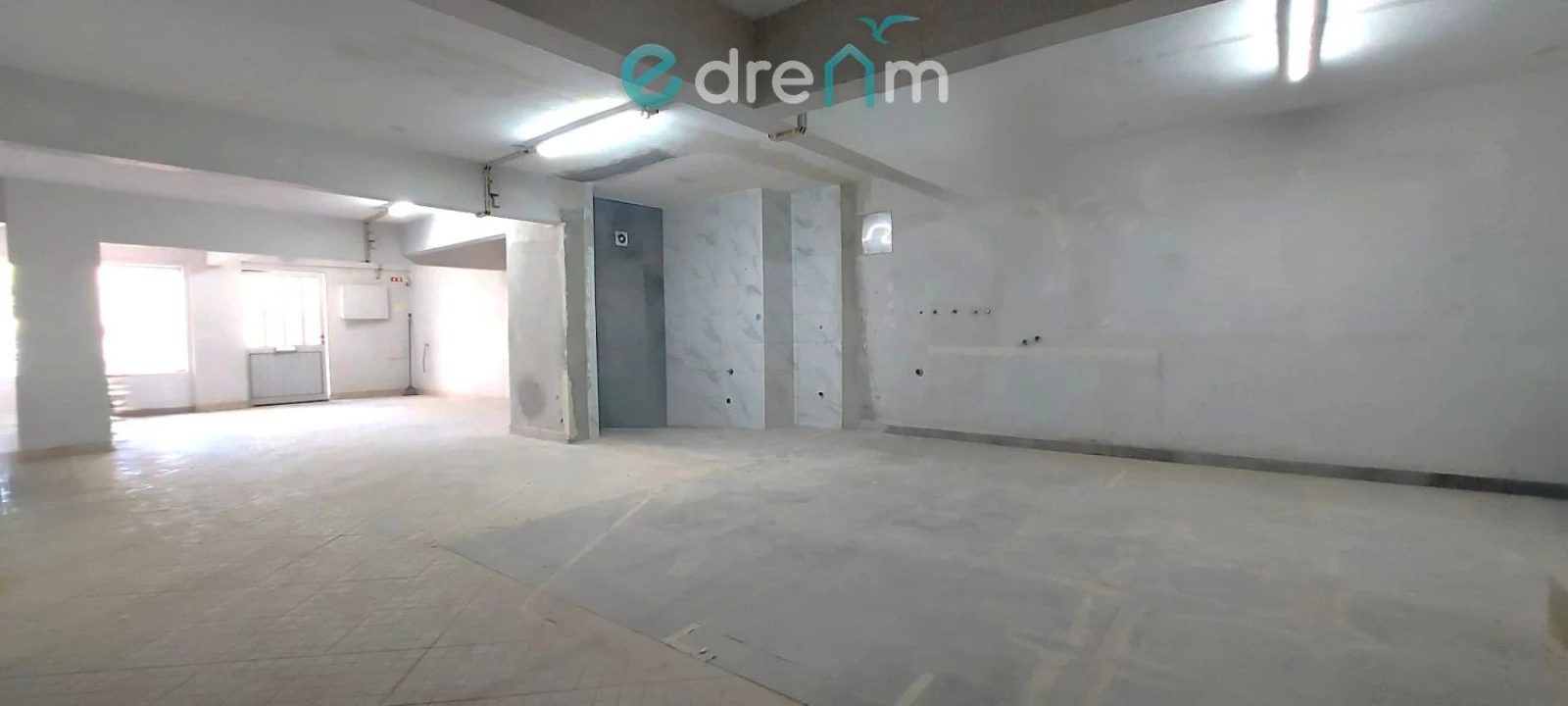Loja para Venda em União das Freguesias de Setúbal Foto 22