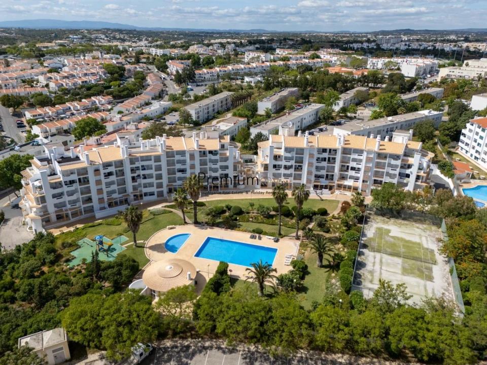 Apartamento T2 para Venda em Albufeira e Olhos de Água Foto 31