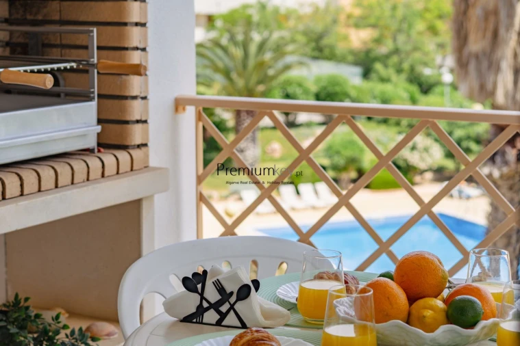 Apartamento T2 para Venda em Albufeira e Olhos de Água Foto 6