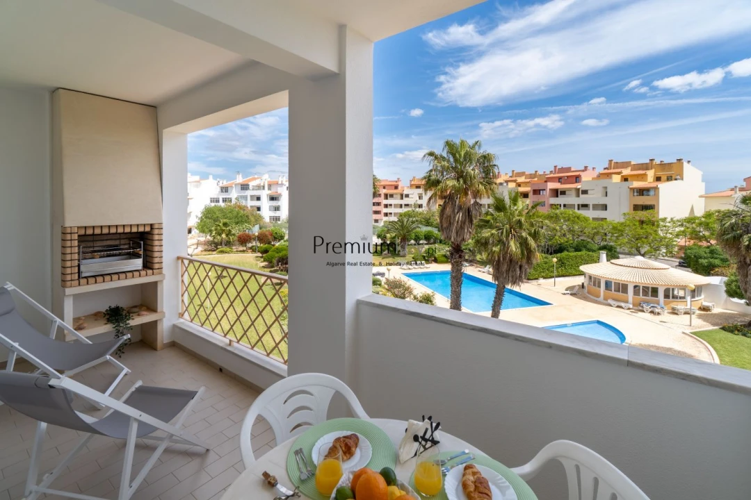 Apartamento T2 para Venda em Albufeira e Olhos de Água Foto 3