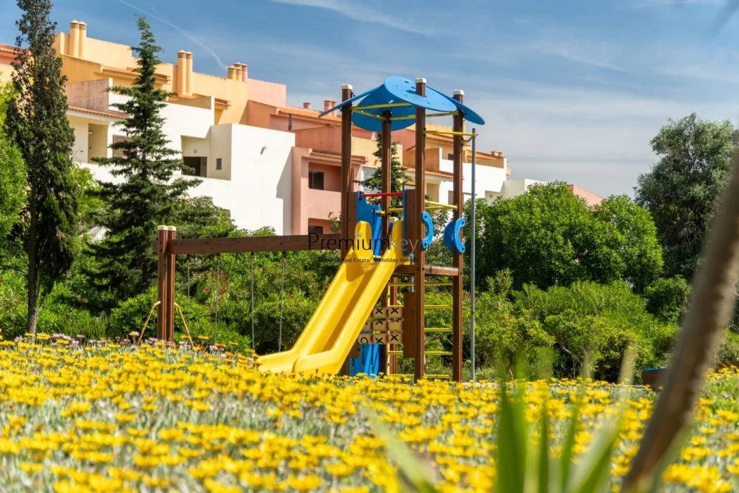 Apartamento T2 para Venda em Albufeira e Olhos de Água Foto 36