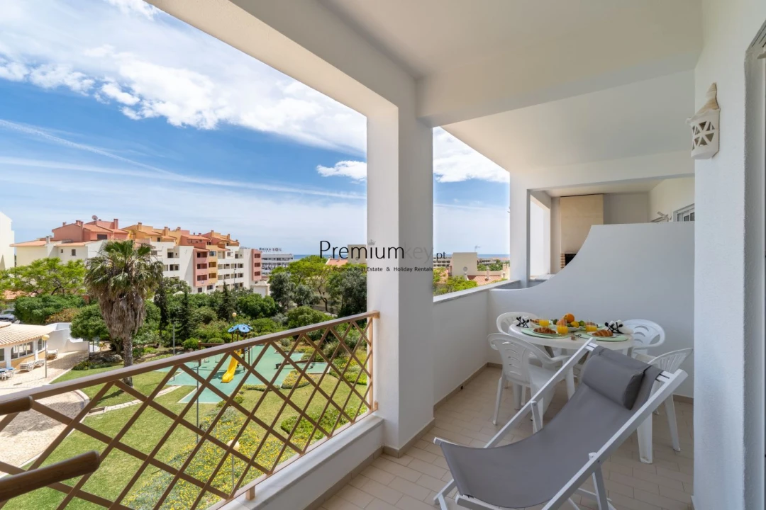 Apartamento T2 para Venda em Albufeira e Olhos de Água Foto 2