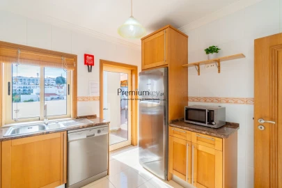 Apartamento T1 para Venda em Albufeira e Olhos de Água
