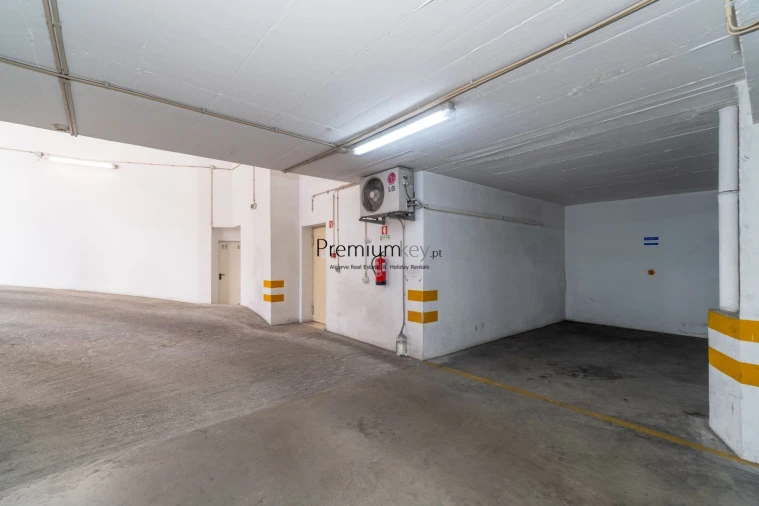 Apartamento T1 para Venda em Albufeira e Olhos de Água Foto 40