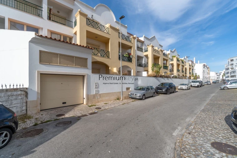 Apartamento T1 para Venda em Albufeira e Olhos de Água Foto 42