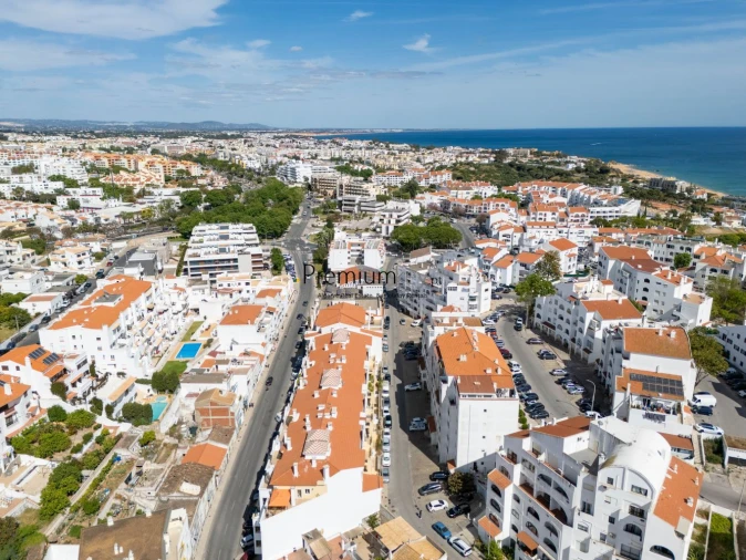 Apartamento T1 para Venda em Albufeira e Olhos de Água Foto 37