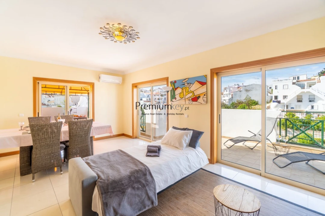 Apartamento T1 para Venda em Albufeira e Olhos de Água Foto 13