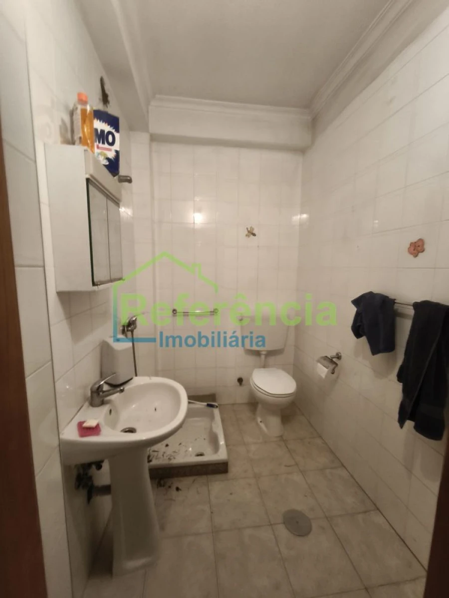 Quinta T4 para Venda em Oura Foto 37