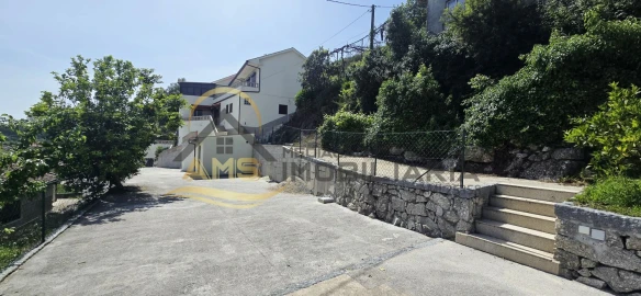 Moradia T6 para Venda em Freitas e Vila Cova