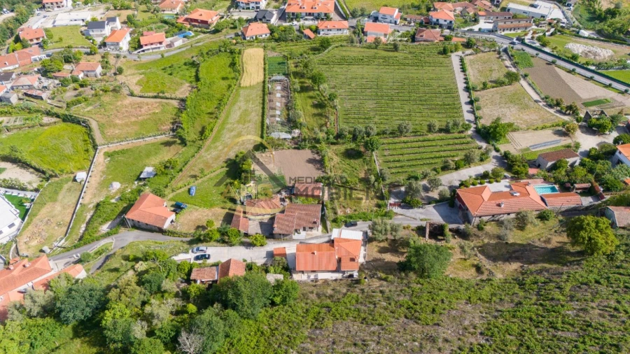 Moradia T6 para Venda em Freitas e Vila Cova Foto 46