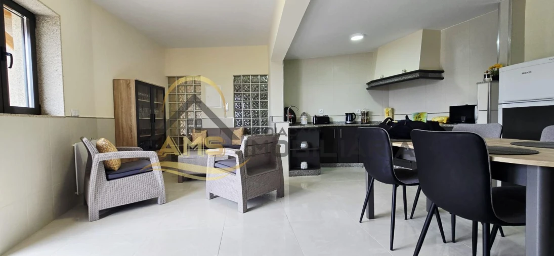Moradia T6 para Venda em Freitas e Vila Cova Foto 23