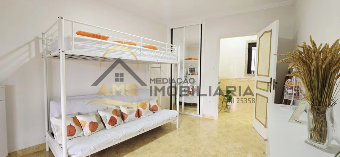 Moradia T6 para Venda em Freitas e Vila Cova Foto 13