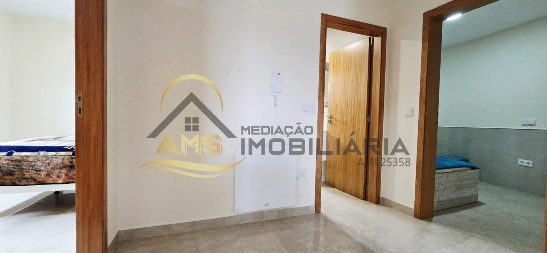 Moradia T6 para Venda em Freitas e Vila Cova Foto 10