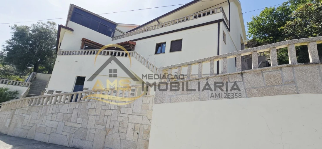 Moradia T6 para Venda em Freitas e Vila Cova Foto 75