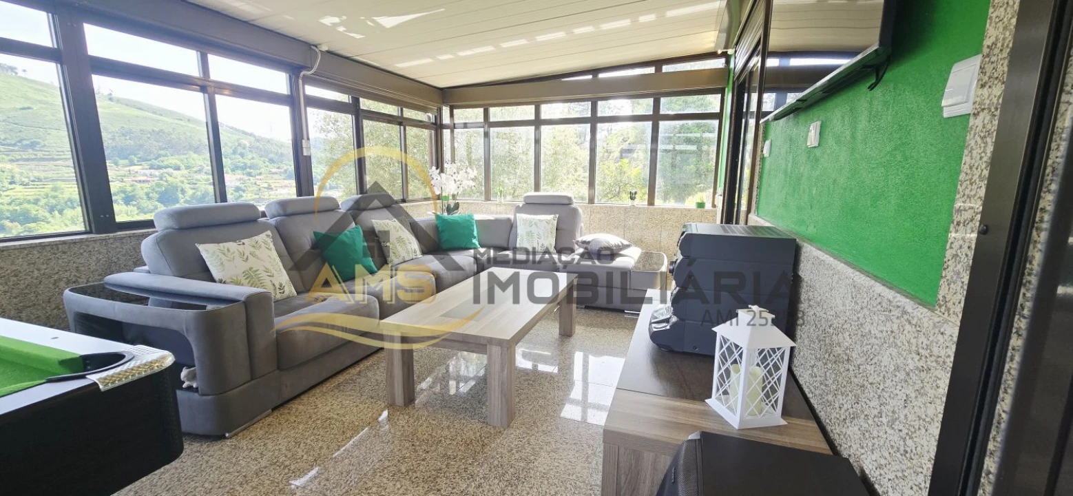 Moradia T6 para Venda em Freitas e Vila Cova Foto 55