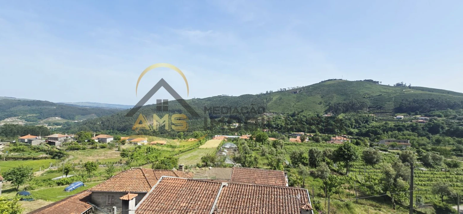 Moradia T6 para Venda em Freitas e Vila Cova Foto 69