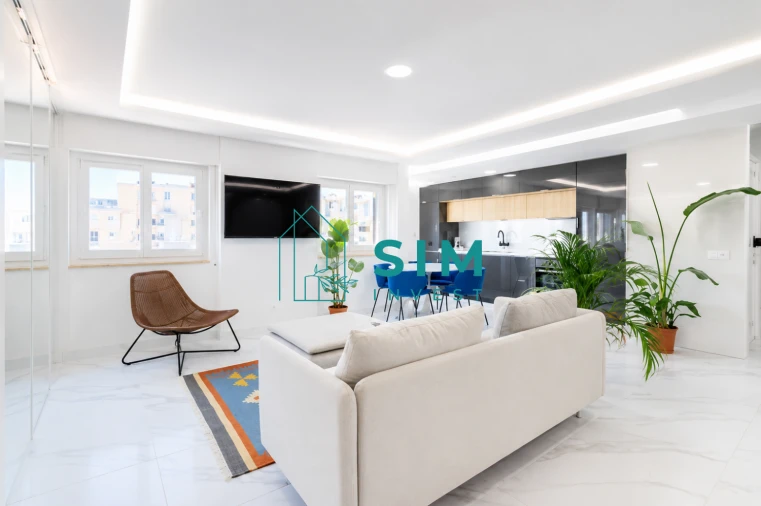 Apartamento T2 para Venda em Portimão Foto 2