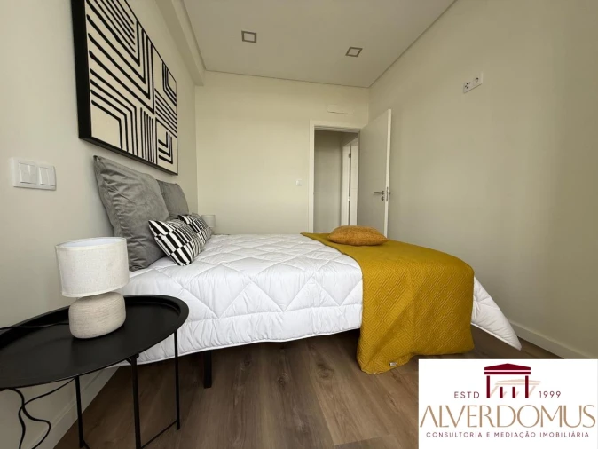 Apartamento T3 para Venda em Benfica Foto 20