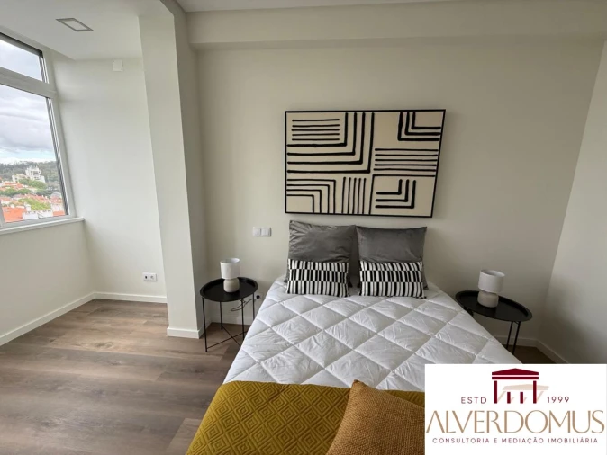 Apartamento T3 para Venda em Benfica Foto 4