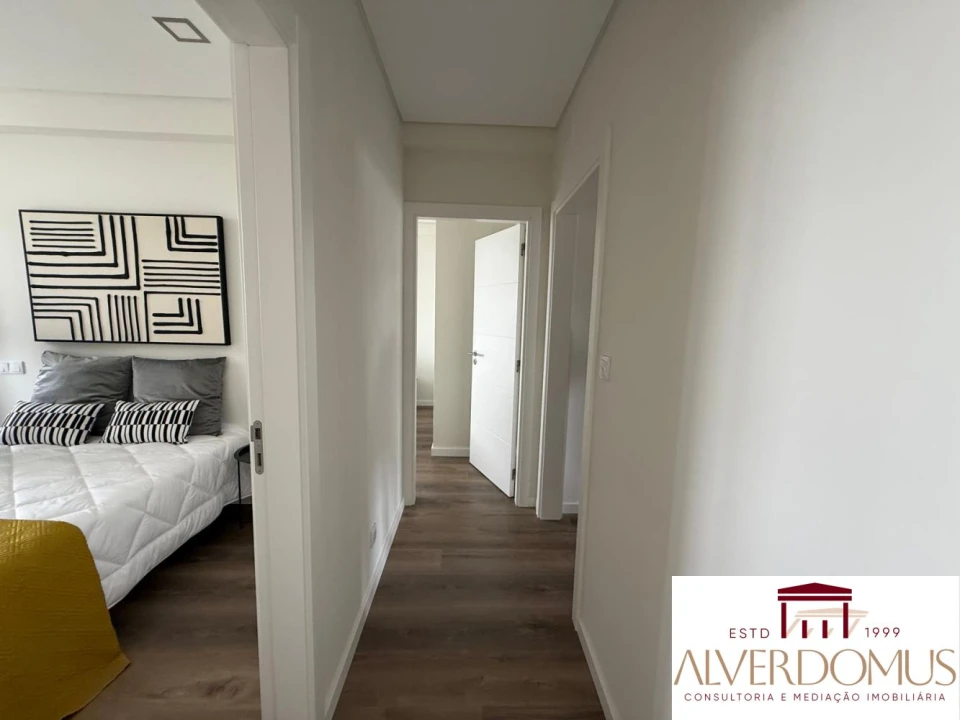 Apartamento T3 para Venda em Benfica Foto 21