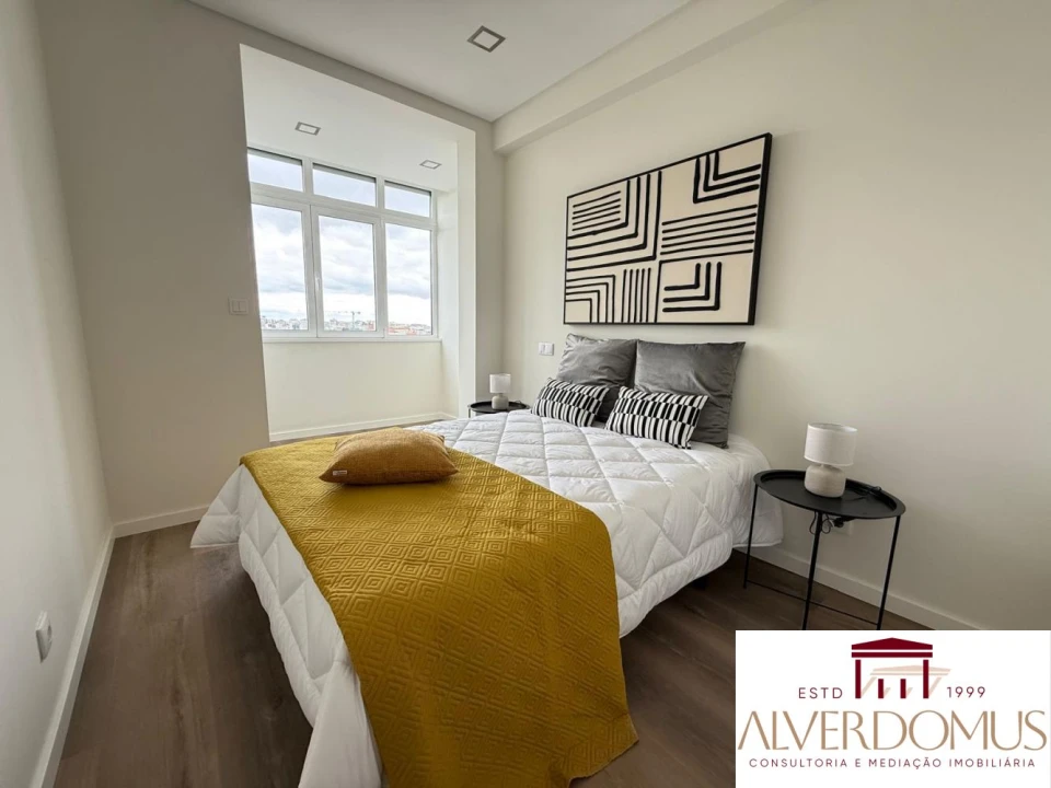 Apartamento T3 para Venda em Benfica Foto 18