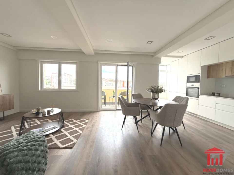 Apartamento T3 para Venda em Santa Maria Maior Foto 2