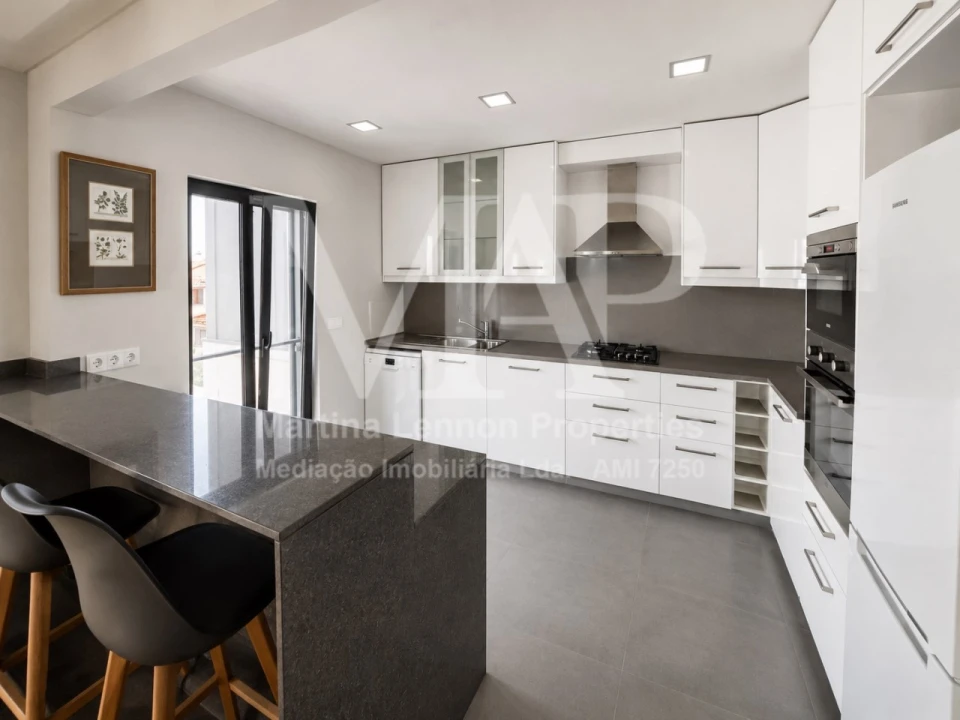 Apartamento T3 para Venda em Cascais e Estoril Foto 7