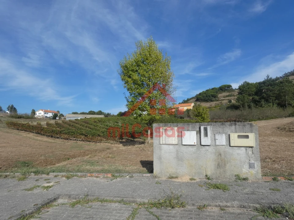 Moradia T2 para Venda em Maxial e Monte Redondo Foto 20