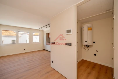 Apartamento T1 para Venda em Santa Maria, São Pedro e Matacães