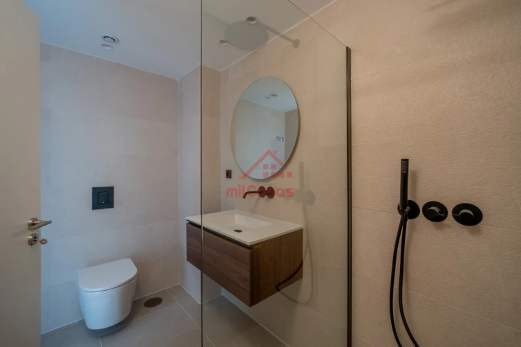 Apartamento T1 para Venda em Santa Maria, São Pedro e Matacães Foto 18