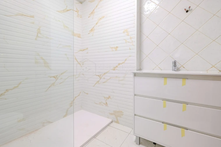 Apartamento T2 para Venda em Fânzeres e São Pedro da Cova Foto 12